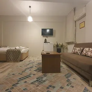 Aparthotel Carina