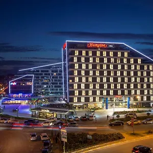 Hotel Hampton By Hilton Kurtkoy