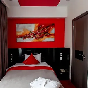 Mildom Premium 3* Алматы